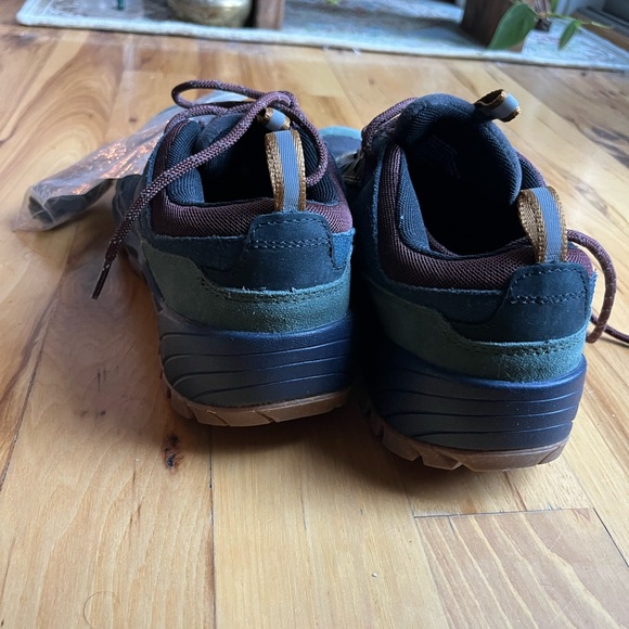 J Crew Vibram Hiking Shoe NWT - Picture 5 of 7